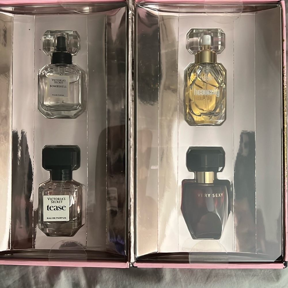 Victoria’s Secret mini perfume set
